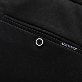 Calça Social Masculina Luzzano LN225, com modelagem clássica e acabamento refinado, perfeita para ocasiões formais e profissionais.