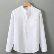 Camisa de Linho Masculina Luzzano LN001, feita em linho nobre, com caimento impecável e acabamento refinado, perfeita para visuais elegantes e sofisticados.