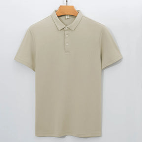 Camisa Polo Masculina Luzzano LN006, confeccionada em algodão premium, com modelagem clássica, toque suave e acabamento refinado para um visual sofisticado.