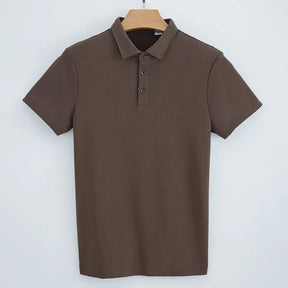 Camisa Polo Masculina Luzzano LN006, confeccionada em algodão premium, com modelagem clássica, toque suave e acabamento refinado para um visual sofisticado.