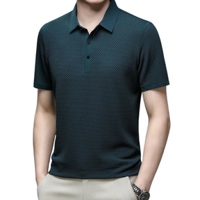 Camisa Polo Masculina Premium Luzzano LN024, confeccionada em tecido leve e respirável, com modelagem refinada e lapela estruturada para um visual sofisticado.