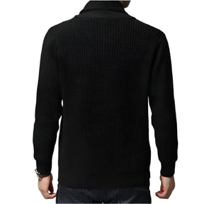 Cardigan Tricot Masculino Luzzano LN385 quente, com lã premium e design clássico, perfeito para visuais casuais ou formais com sofisticação.