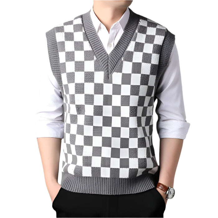 Colete Tricot Xadrez Masculino Luzzano LN400 sofisticado, com tricot premium e padrão xadrez, perfeito para visuais de trabalho ou casuais com charme.