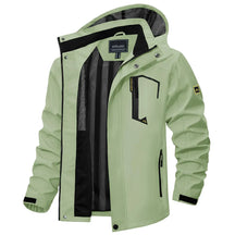 Jaqueta Impermeável Masculina Luzzano LN038, com ajuste ergonômico, tecido respirável e design moderno, ideal para proteção contra chuva sem perder o estilo.