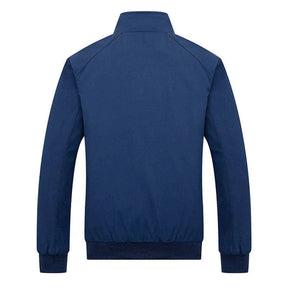 Jaqueta Masculina Casual Luzzano LN152, confeccionada em algodão, lã e poliéster, com forro acolchoado, fechamento em zíper e design impermeável para conforto e sofisticação.