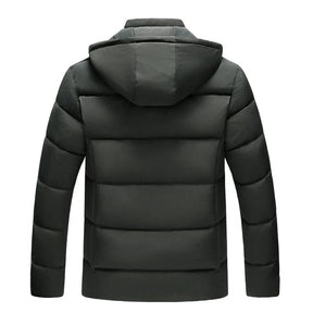 Jaqueta Masculina Inverno Luzzano LN089 acolchoada, com capuz removível e revestimento térmico para temperaturas de até -15ºC.