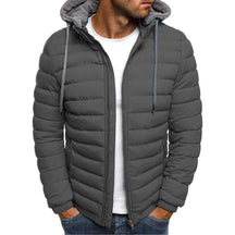 Jaqueta Puffer Masculina Luzzano LN108 em poliéster resistente, com forro de algodão, capuz removível e fechamento em zíper, ideal para o inverno.