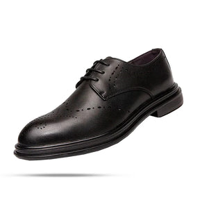 Derby Masculino em Couro Luzzano LN365 moderno, com couro texturizado e plataforma 4 cm, ideal para visuais casuais e elegantes.
