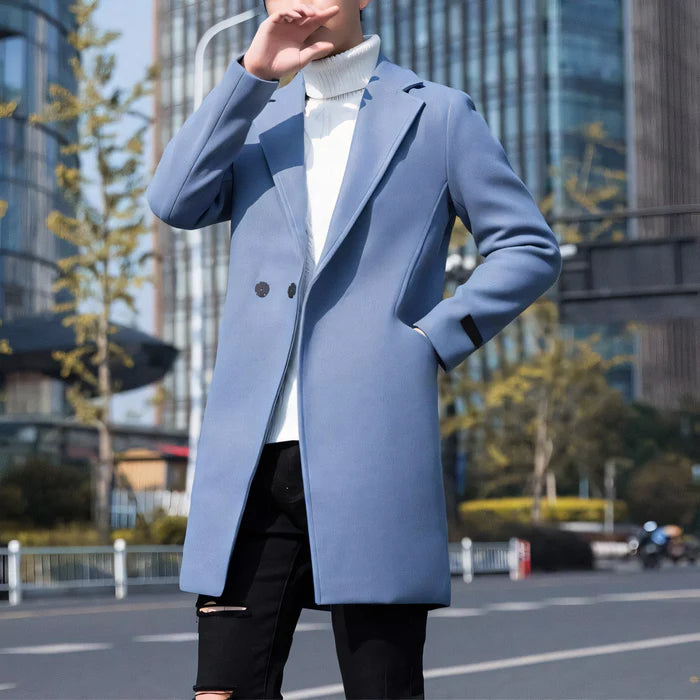 Sobretudo Masculino Luzzano LN215, com lã de alta qualidade e revestimento de algodão egípcio, ideal para climas frios e ocasiões elegantes.